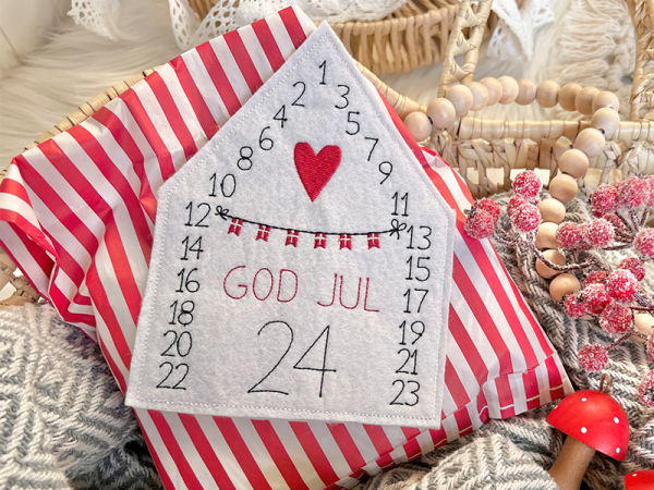 Adventskalenderhaus aus Filz God Jul - ITH-Stickdatei